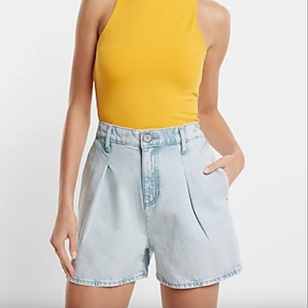 NWT! Express Super High Waisted Tailored Jean Shorts